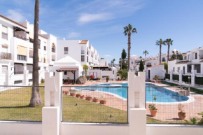 Piso de playa con piscinas, Motril